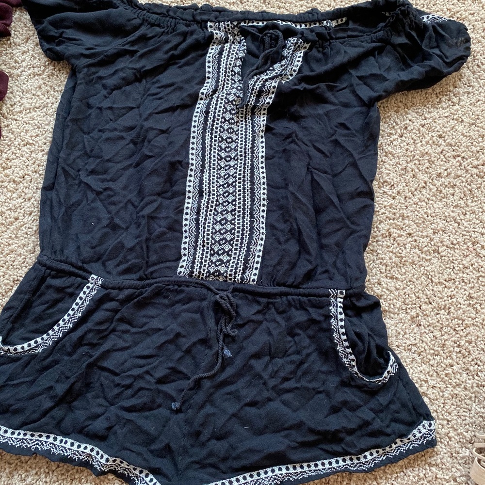 Black romper with pockets